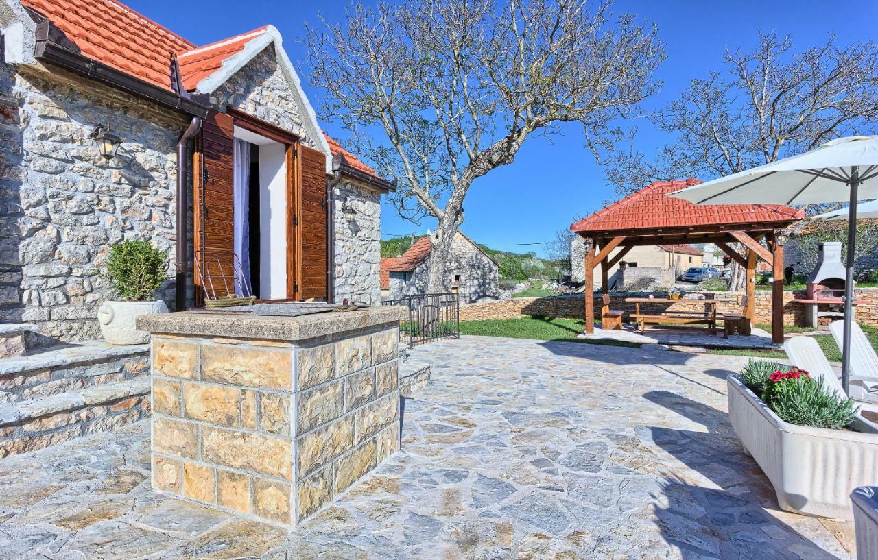 Гостевой дом Dalmatia Stone House - Heated Pool Biorine Экстерьер фото