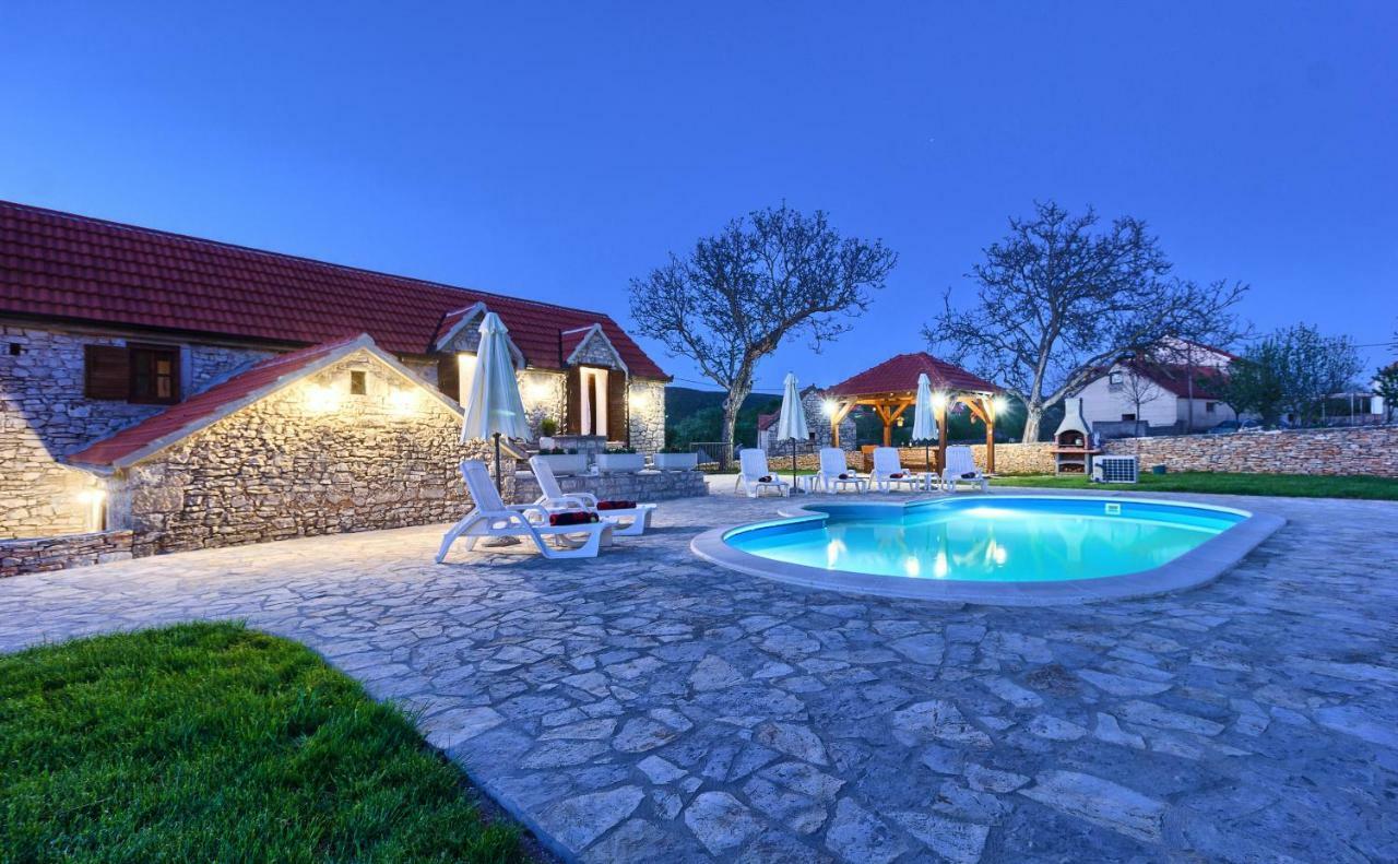Гостевой дом Dalmatia Stone House - Heated Pool Biorine Экстерьер фото