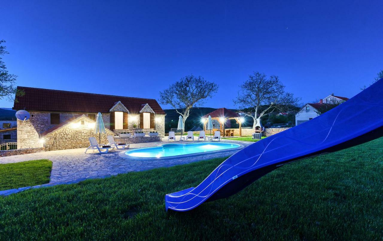 Гостевой дом Dalmatia Stone House - Heated Pool Biorine Экстерьер фото